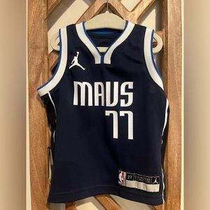 Toddler 2T Luca Doncix Mavs Jersey